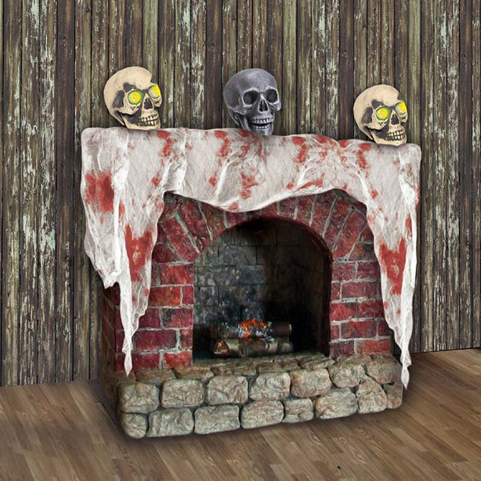 Halloween Stofftuch Blutig  60 x 450 cm  Gruselige Deko für Horrorpartys, Spukhäuser & Outdoor  Blutflecken & zerrissene Optik