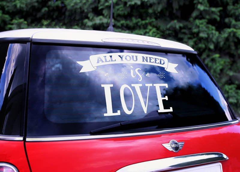 Autoaufkleber All you need is love 33x45cm