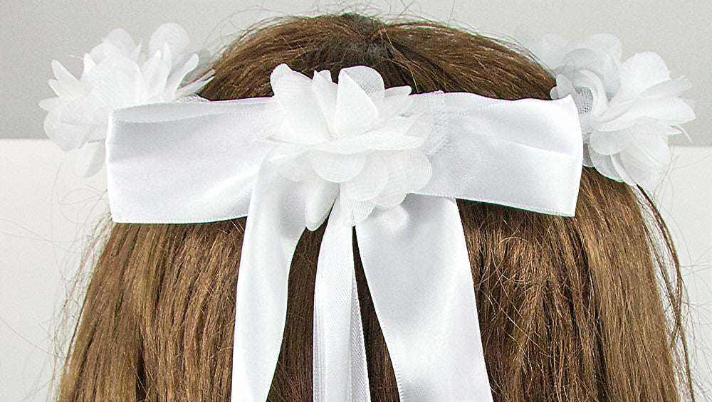 Haarkranz Kisha mit Bändern und Blüten - Weiß