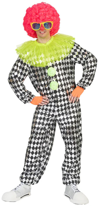 Person im Clownkostüm mit kariertem Anzug, roter Perücke und gelber Rüschenkrause. Text: ‚Zirkus & Clowns‘. Link führt zur Kategorie für Clowns- und Zirkuskostüme